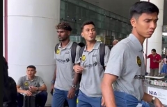 ĐT Malaysia gây chú ý ngay khi đặt chân đến Hà Nội, quyết lật ngược thế cờ trước Việt Nam