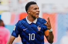 Mbappe bị chỉ trích dữ dội khi Pháp đang thua 0-4 Anh