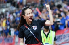 Madam Pang ra tay, ĐT Thái Lan nhận tin cực vui trước bán kết AFF Cup
