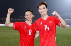 Tiền vệ ĐT Việt Nam báo tin không thể vui hơn cho HLV Kim Sang-sik