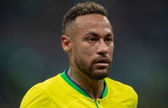 Ronaldo nói lời ruột gan với Neymar sau tin buồn tại World Cup