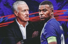 Deschamps gây bất ngờ, Mbappé đối mặt nguy cơ dự bị
