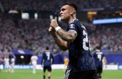 Lautaro Martinez bật khóc, tiết lộ lời 'tiên tri' trước khi kết liễu tuyển Anh