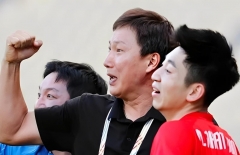 Báo Hàn Quốc 'phát sốt' với HLV Kim sau khi U23 Việt Nam đánh bại UAE