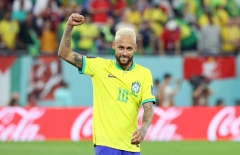 Neymar báo tin cực vui tới HLV Ancelotti, mở toang cửa dự World Cup