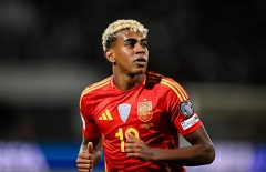 Thở phào với Yamal