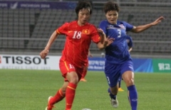ĐT nữ Việt Nam 2-1 ĐT nữ Thái Lan: Thầy trò HLV Mai Đức Chung vào bán kết