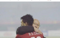 Dàn cầu thủ Olympic Việt Nam đồng loạt lên tiếng tri ân NHM