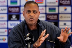 SỐC: HLV Kluivert 2 lần bị loại ở vòng loại World Cup 2026
