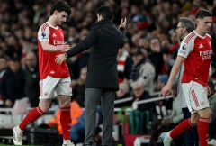 Arsenal thắng Chelsea, Mikel Arteta thấp thỏm vì Declan Rice