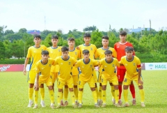 CHÍNH THỨC: Trung vệ cao gần 1m9 lên U17 Việt Nam dự World Cup