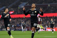 Joao Pedro thăng hoa, Aston Villa thảm bại ngay trên sân nhà trước Chelsea