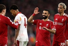 Salah rực sáng, Liverpool đè bẹp Galatasaray để giành vé tứ kết