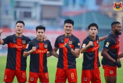 Hoàng Đức tỏa sáng, Ninh Bình đè bẹp Viettel giành vé chung kết