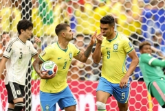 Trực tiếp Brazil 1-1 Nhật Bản: Casemiro đánh đầu rực cháy