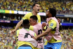 Ngược dòng nghẹt thở trước Nhật, Brazil giành vé vào vòng 1/8 World Cup