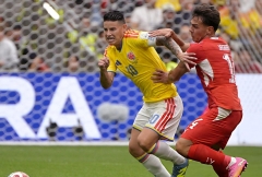 Trực tiếp Thụy Sĩ 0-0 Colombia: Đôi công rực lửa