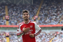 Trực tiếp Arsenal 2-0 Man City: Nghỉ giữa giờ!