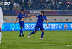 Trực tiếp Việt Nam 0-1 Thái Lan: Việt Nam nỗ lực tìm bàn gỡ