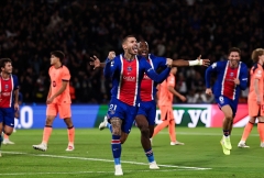 Yamal lập siêu phẩm độc diễn, Barca vẫn phải gục ngã trước PSG