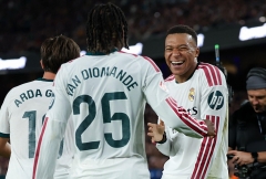 CHÍNH THỨC: Mbappe đi vào lịch sử Real Madrid khiến Barca câm nín