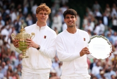 Làm tối đa, nghỉ tối thiểu: Tennis thế giới trả giá đắt khi các siêu sao lần lượt quá tải