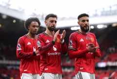 Đá hơn người, MU vẫn nhận thất bại đầu tiên dưới thời Michael Carrick