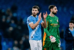 Mất điểm cay đắng, Man City bị Arsenal bỏ xa trên bảng xếp hạng