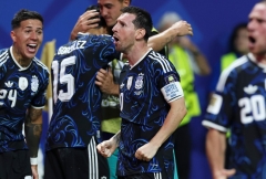 Messi chói sáng, Argentina ngược dòng vào chung kết World Cup 2026