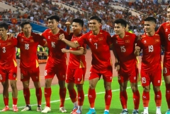 CĐV ĐNÁ đồng loạt phản ứng khi Việt Nam có sao Việt kiều mới toanh