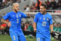Trực tiếp Italia 1-0 Hungary: Sai lầm tai hại!