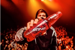 Alan Walker bắt tay cùng STING Energy® ra mắt MV chính thức của ca khúc “The Sting Within Me”, đưa Giải đua xe Công thức 1® lên màn ảnh