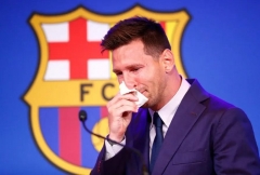 Cả thế giới tri ân Messi, Barca lại có phản ứng khác thường
