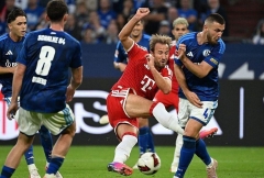 Bayern Munich mất ngôi đầu, Karius khiến hàng công hùng mạnh tắt điện
