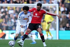 Mbeumo nổ súng, MU vẫn đánh rơi chiến thắng trước Leeds