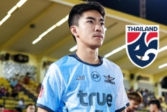 Ghi 2 bàn trong 5 phút, cầu thủ Thái Lan trở thành nhân vật đặc biệt giúp tuyển Việt Nam vô địch