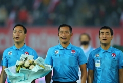 CHÍNH THỨC: V-League áp dụng luật chống câu giờ như World Cup
