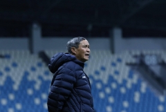 HLV Mai Đức Chung hài lòng về trận đấu với ĐT nữ Trung Quốc