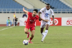 Trực tiếp Thể Công Viettel 0-0 Nam Định: Căng thẳng