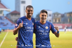 Trực tiếp bóng đá Ninh Bình 0-1 CAHN: Đôi công hấp dẫn