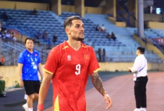 FIFA có hành động gây sốt với sao nhập tịch vừa ra mắt ĐT Việt Nam