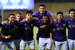 Thắng nhọc Đà Nẵng, Hà Nội nuôi hy vọng top 3 V-League