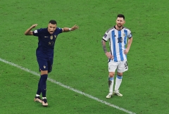 CHÍNH THỨC: Mbappe lập kỷ lục vĩ đại nhất World Cup, Messi chào thua