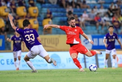 Trực tiếp bóng đá CA TPHCM vs Hà Nội: Hoàng Hên, Hai Long đá chính