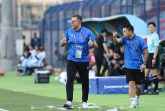Chuyên gia châu Âu chỉ thẳng HLV Brazil nên dẫn dắt U20 Việt Nam