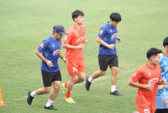 NÓNG: Ngôi sao số 1 ĐT Việt Nam báo tin không vui cho HLV Kim Sang Sik