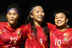 CHÍNH THỨC: Đội Việt Nam chốt 21 cầu thủ sang Lào đá tứ kết châu Á