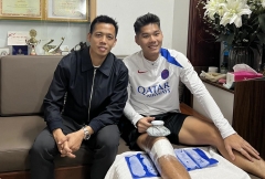 Văn Quyết bất ngờ có hành động ấm lòng với đàn em Hiểu Minh dịp Tết Nguyên đán