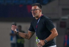Thắng ĐT Việt Nam 2-0, Thái Lan vẫn khiến CĐV nổi giận: 'Đá thế này thì...'
