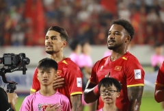 CĐV Thái Lan: 'Không nhập tịch như Việt Nam, chúng ta cần giữ bản sắc'